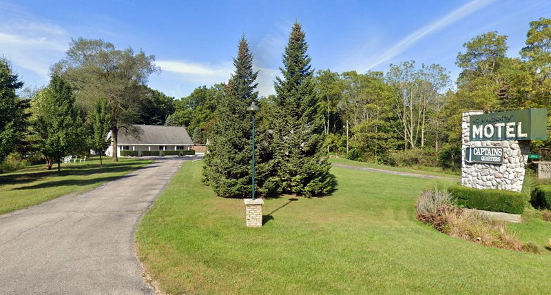 Captains Quarters (Swan Motel) - Web Listing Photo (newer photo)